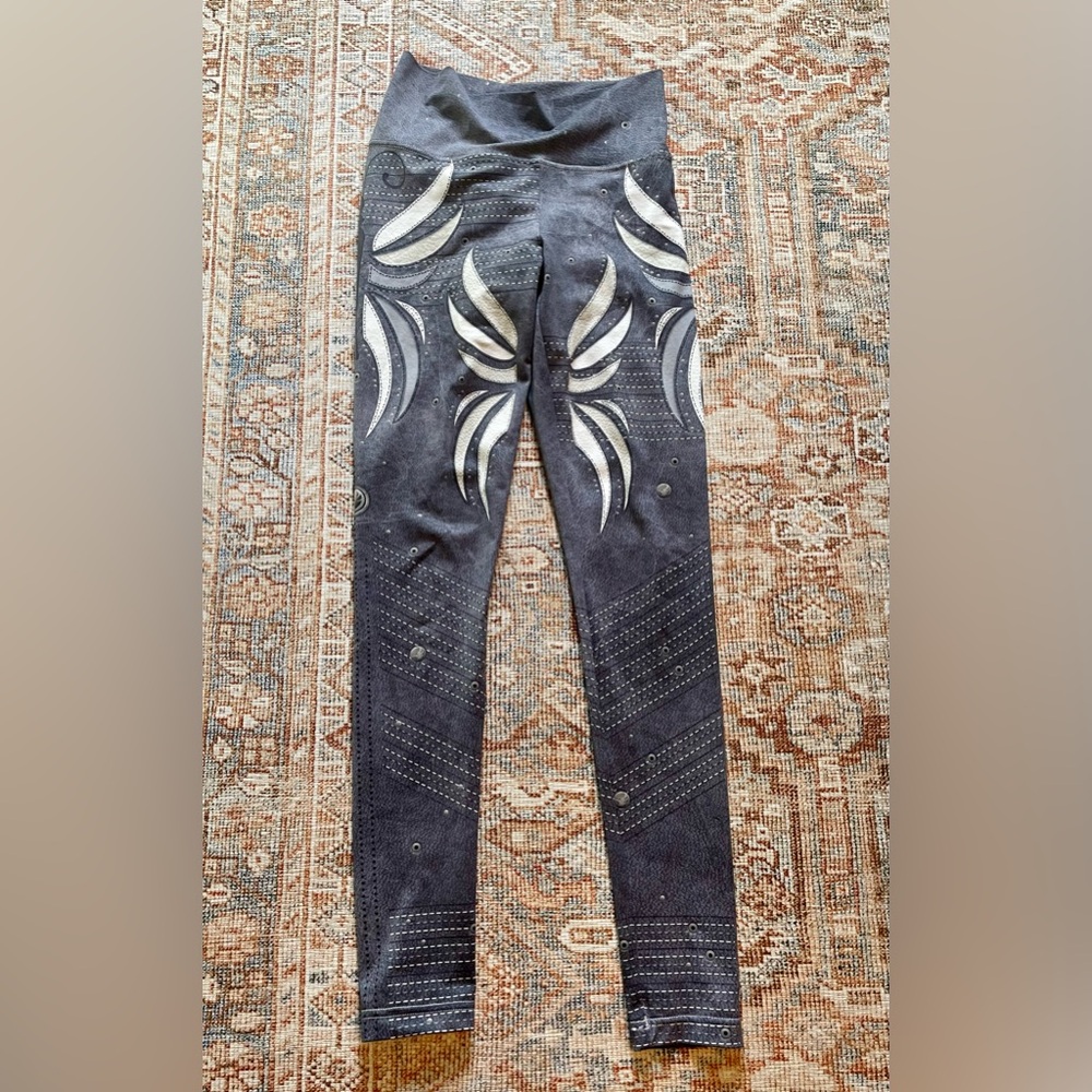 Eagle Rock Werkshop yoga leggings small